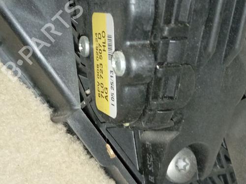 Used Pedal Pedal 38621869 38621869