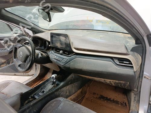 Used Dashboard TOYOTA C-HR (_X1_) 1.8 Hybrid (ZYX10_, ZYX11_) (98 hp) 28113460