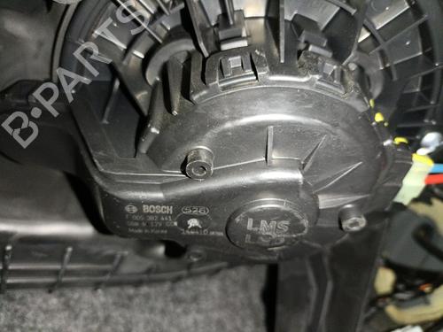 Used Heater blower motor HYUNDAI ix35 (LM, EL, ELH) 1.7 CRDi (116 hp) 31247862