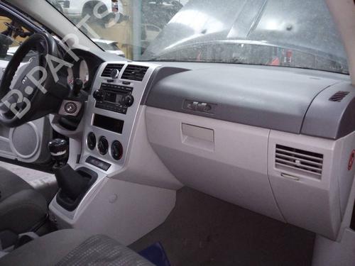 Instrumentbræt DODGE CALIBER 2.0 CRD (140 hp) 9518760