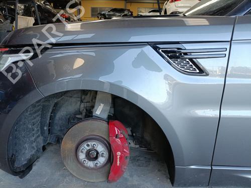 Forskærm venstre Forskærm venstre LAND ROVER RANGE ROVER SPORT II (L494) 3.0 SDV6 4x4 (292 hp) 38728573 38728573