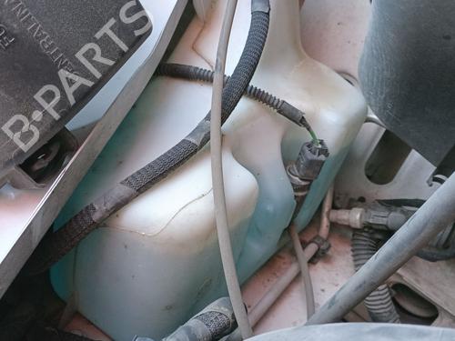 Used Windscreen washer tank Windscreen washer tank 37232355 37232355