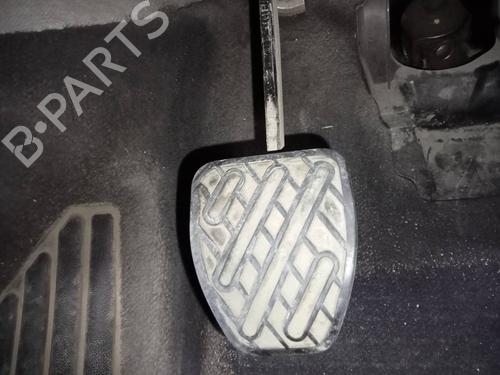 koblingspedal RENAULT KOLEOS I (HY_) 2.0 dCi 4x4 (HY0K) (150 hp) 21770775