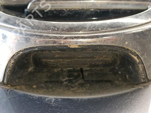 Used Tailgate handle OPEL CORSA F (P2JO) 1.2 (68) (101 hp) 28098478