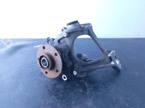 Used Left rear steering knuckle PORSCHE MACAN (95B) [2014-2025]  17860170