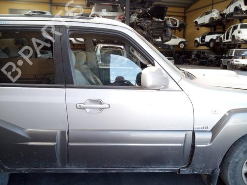 Used Right front door HYUNDAI TERRACAN (HP) [2001-2008]  13939986