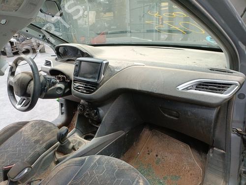 Tablier PEUGEOT 2008 I (CU_) 1.2 VTi (82 hp) 31996679