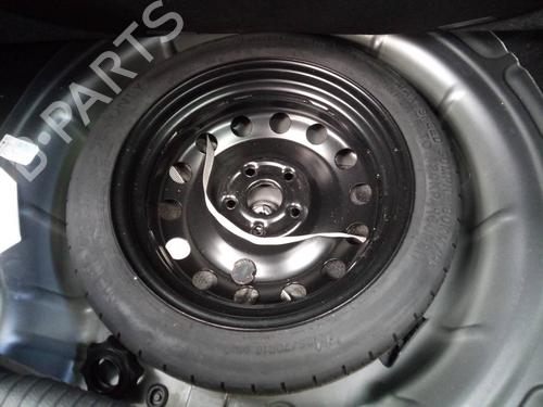 Jack Kit VW GOLF V (1K1) [2003-2010]  23199560