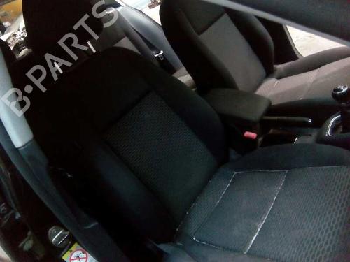 Armrest / Center console VW GOLF VI (5K1) 1.6 TDI | BP7152486I20 