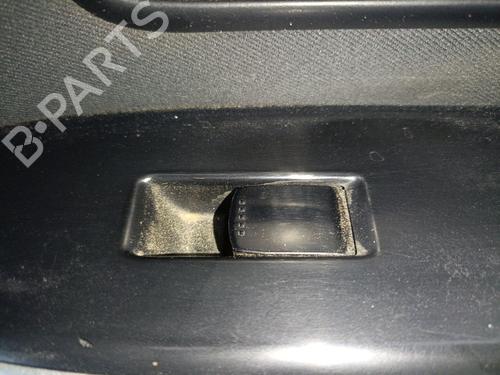 Used Right front window switch Right front window switch 38484429 38484429