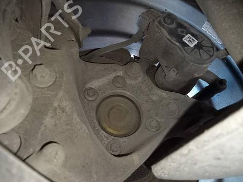 Used Right rear steering knuckle MERCEDES-BENZ CLA Shooting Brake (X118) [2019-2025]  20674676