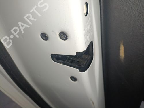 Venstre bagtil lås VOLVO XC60 I SUV (156) D3 (150 hp) 30696869