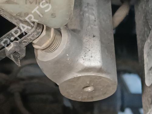 brake-master-cylinder-audi-a3-8p1-2003-2004-2005-2006-2007-2008-2009-2010-2011-2012-2013-38535632 main image