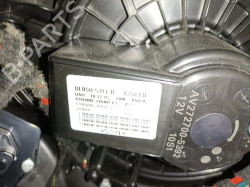 Heater blower motor JAGUAR XJ (X351) 3.0 SDV6 | BP27273183M62 