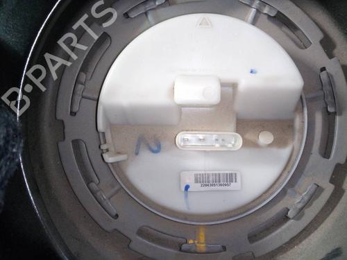 Used Fuel pump MERCEDES-BENZ C-CLASS (W204) C 200 CDI (204.001) (136 hp) 18133049
