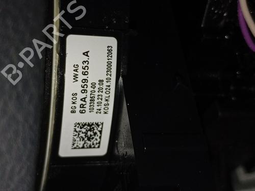 BP32499463C102 main image