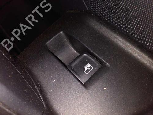 Used Right rear window switch AUDI A1 Sportback (GBA) 30 TFSI (116 hp) 17007374