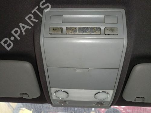 Plafonnier Plafonnier VW TOUAREG (7LA, 7L6, 7L7) 2.5 R5 TDI (174 hp) 34344555 34344555