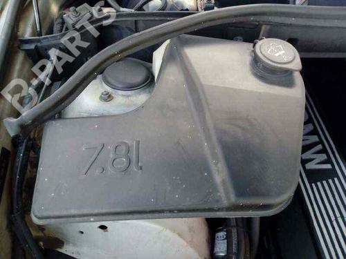 Used Windscreen washer tank Windscreen washer tank BMW X5 (E53) 3.0 i (231 hp) 7415397 7415397