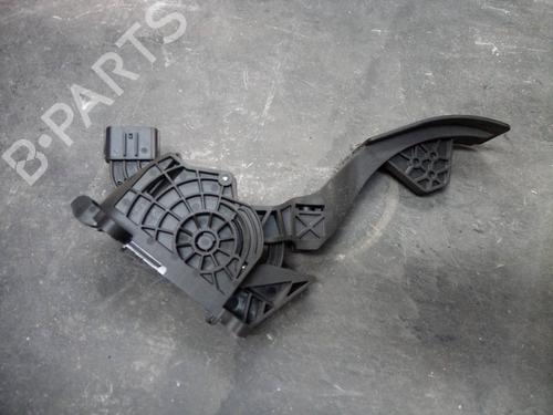 Used Pedal SKODA RAPID (NH3, NK3, NK6) 1.6 TDI (115 hp) 16085617