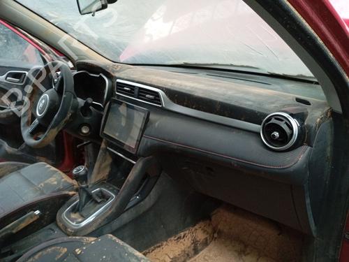 Tableau de bord MG MG ZS SUV (AZS1) 1.5 VTi (114 hp) 31074182