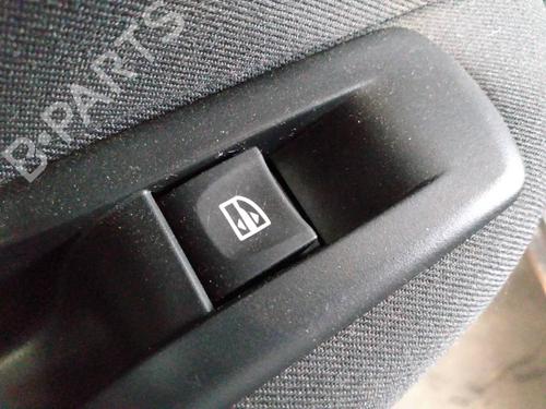Used Left rear window switch RENAULT MEGANE III Grandtour (KZ0/1) [2008-2016]  19495118