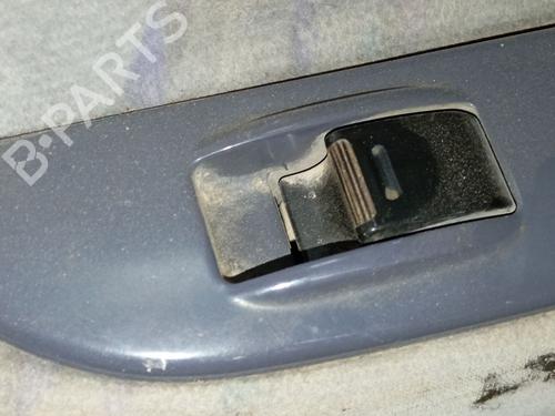 Used Right rear window switch TOYOTA LAND CRUISER 90 (_J9_) 3.0 TD (KZJ90_, KZJ95_, KZJ90R, KZJ95R, KZJ90W, KZJ95W) (125 hp) 30126670