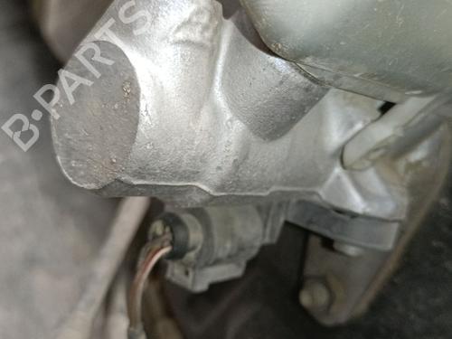 brake-master-cylinder-vw-passat-b7-362-2010-2011-2012-2013-2014-2015-2016-39196679 main image