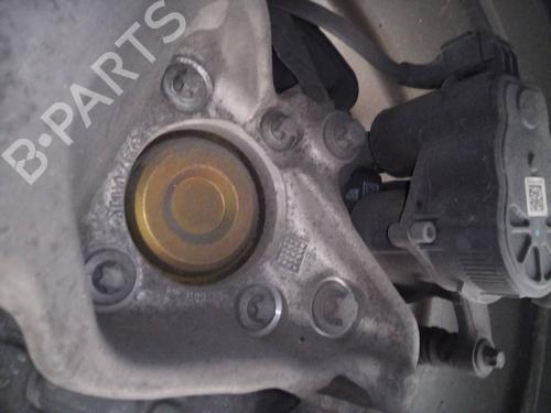 Used Right rear steering knuckle MERCEDES-BENZ A-CLASS (W177) A 200 (177.087) (163 hp) 13367877