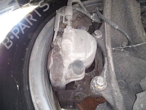 Used Left front brake caliper BMW 5 Touring (F11) 520 d xDrive (184 hp) 19099133