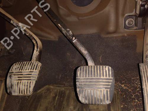 Used Break pedal NISSAN NAVARA NP300 (D40) [2004-2025]  8788086
