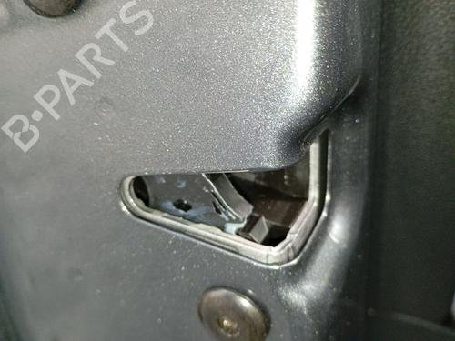 rear-left-lock-skoda-karoq-nu7-nd7-2017-33436981 main image