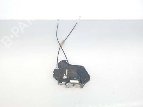 Used Rear left lock TOYOTA HILUX VII Pickup (_N1_, _N2_, _N3_) 2.5 D-4D 4WD (KUN25) (144 hp) 3500506