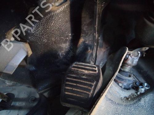 Used Clutch pedal FORD TRANSIT Van (FA_ _) 2.4 TDCi RWD (140 hp) 16824092