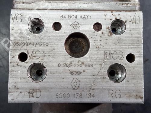 ABS pump RENAULT SCÉNIC I MPV (JA0/1_, FA0_) 1.9 dCi RX4 | BP15853180M43 