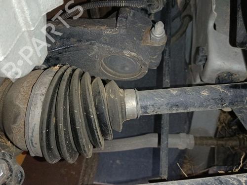 Used Right front driveshaft PEUGEOT 2008 I (CU_) 1.2 THP 110 / PureTech 110 (110 hp) 25900729