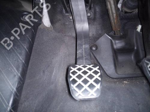 Used Clutch pedal AUDI A3 Sportback (8PA) 2.0 TDI 16V (140 hp) 17200059