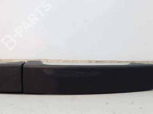 Used Front left exterior door handle Front left exterior door handle LAND ROVER DISCOVERY III (L319) 2.7 TD 4x4 (190 hp) 5660194 5660194