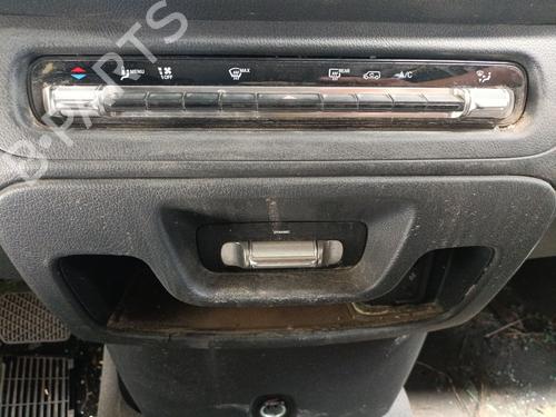 Used Climate control Climate control 36881140 36881140
