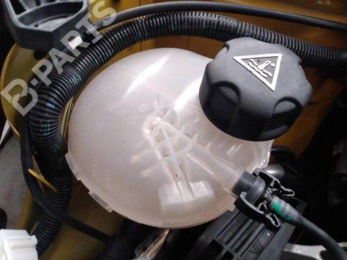 Used Expansion tank Expansion tank PEUGEOT 208 II (UB_, UP_, UW_, UJ_) [2019-2026] 7297341 7297341