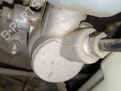 Used Brake master cylinder Brake master cylinder MERCEDES-BENZ C-CLASS (W205) C 200 BlueTEC / d (205.037) (136 hp) 40046494 40046494