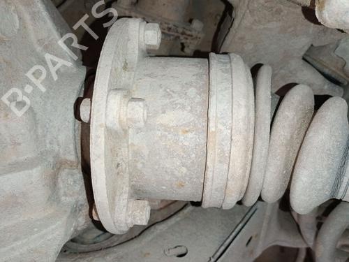 Used Left rear driveshaft MITSUBISHI PAJERO III (V7_W, V6_W) 3.2 Di-D (V68W, V78W) (165 hp) 32027719