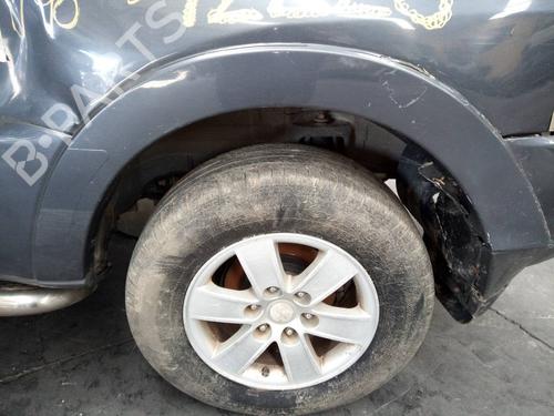 Used Rear left wheel arch trim MITSUBISHI PAJERO IV (V8_W, V9_W) 3.2 DI-D (V88W, V98W) (160 hp) 18320166