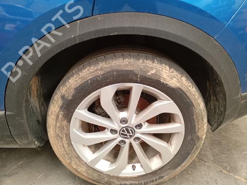 Venstre bagtil skærm liste VW T-ROC (A11, D11) 1.5 TSI (150 hp) 32859212