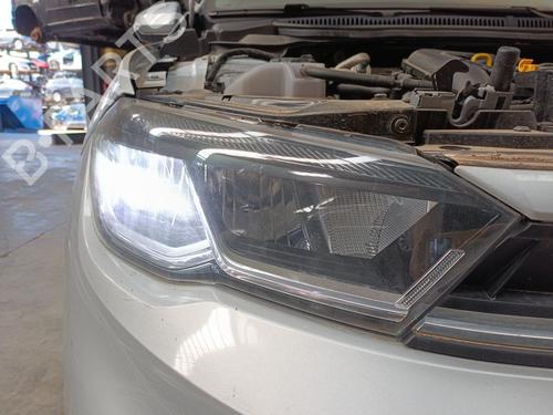 Right headlight VW POLO VI (AW1, BZ1, AE1) 1.0 TSI | BP33431568C29 - Image 2