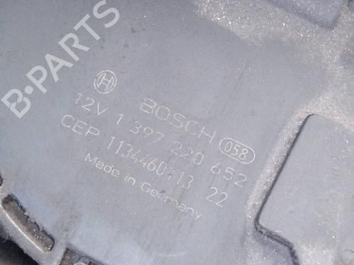 Used Front wiper motor VW GOLF VI (5K1) 1.6 TDI (105 hp) 8486836