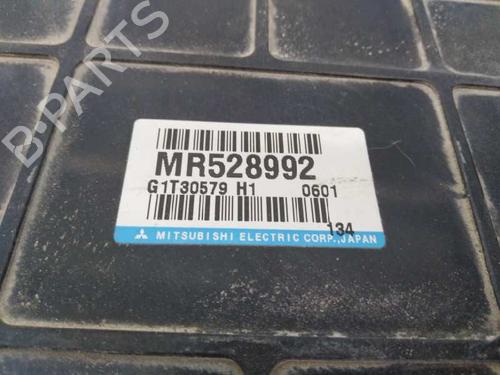 Engine control unit (ECU) MITSUBISHI PAJERO III (V7_W, V6_W)  | BP6145838M57 