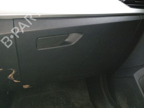 Handskerum Handskerum SKODA KAMIQ (NW4) 1.0 TSI (110 hp) 33203010 33203010