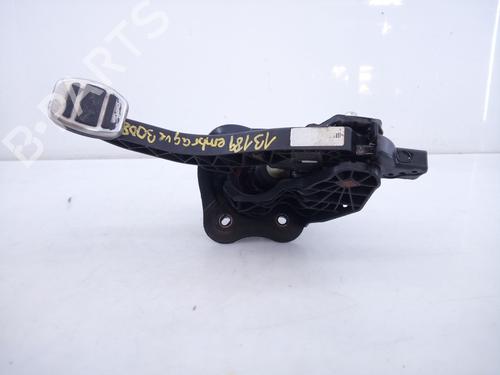 koblingspedal PEUGEOT 3008 II SUV (MC_, MR_, MJ_, M4_) 1.2 THP/ PureTech 130 (MRHNSM, MRHNSU, MRHNSJ, MRHNYW,... (131 hp) 24589546