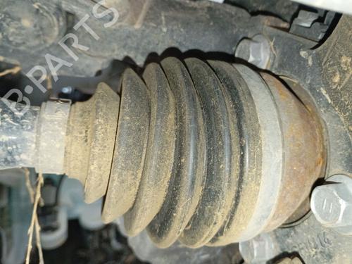 Used Right front driveshaft TOYOTA AURIS (_E18_) 1.4 D-4D (NDE180_, NDE180R) (90 hp) 31010542